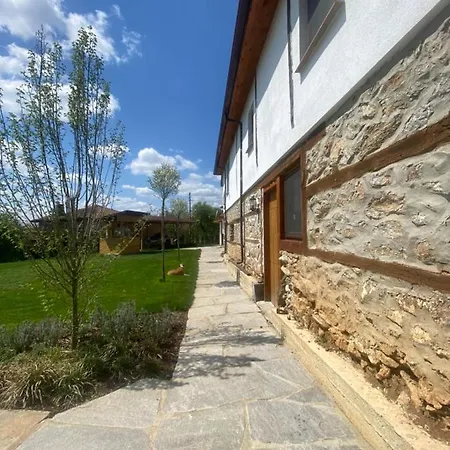 Holiday home Eireann Indzhe Voyvoda